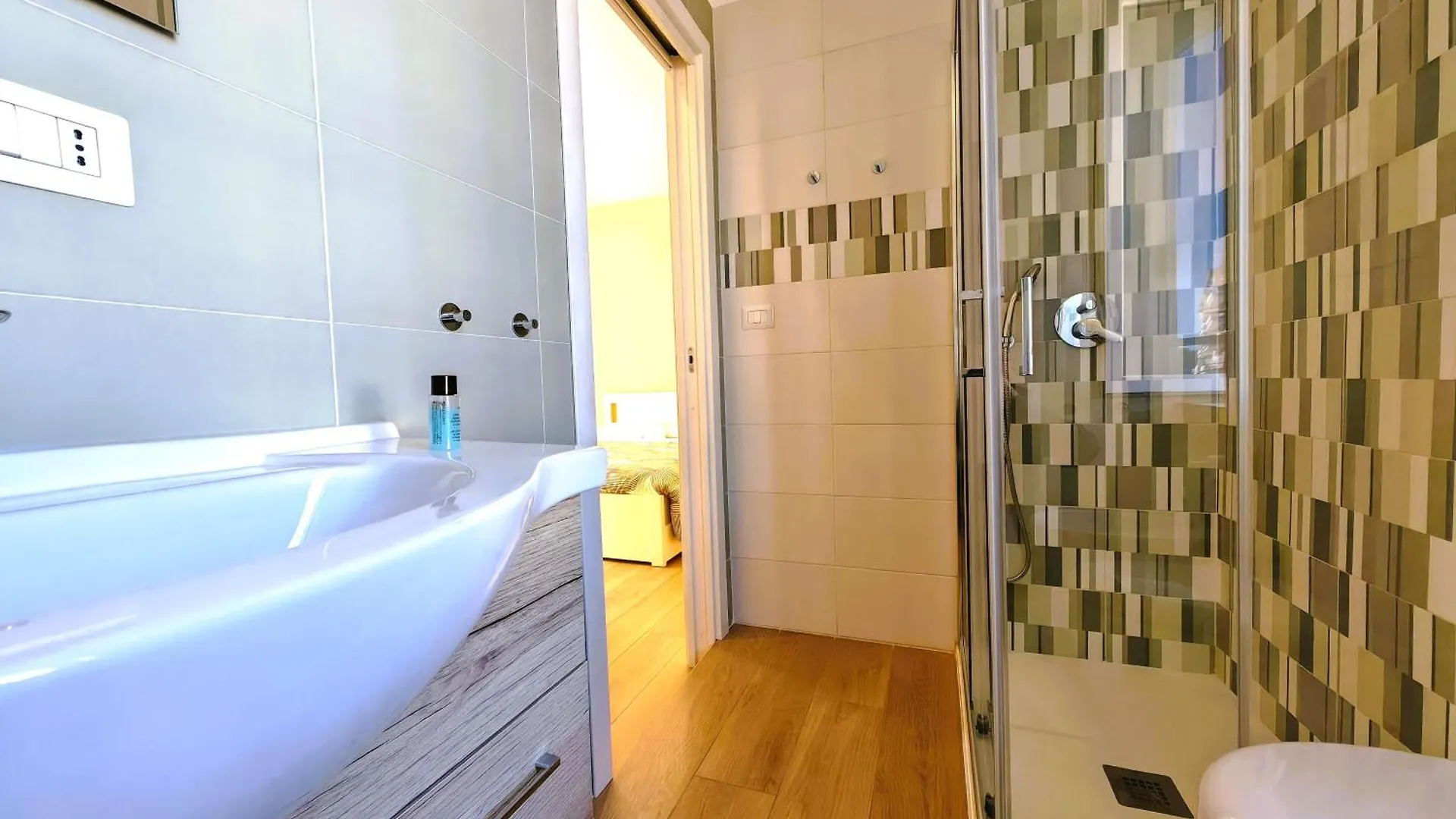 La Casetta Naples Apartment