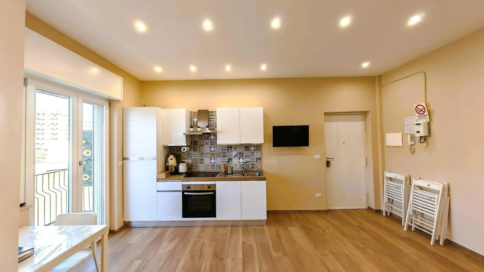 La Casetta Naples Apartment